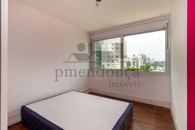 Imagem Apartamento com 94m² no Sumaré próximo ao metrô, 3 quartos e 1 vaga.