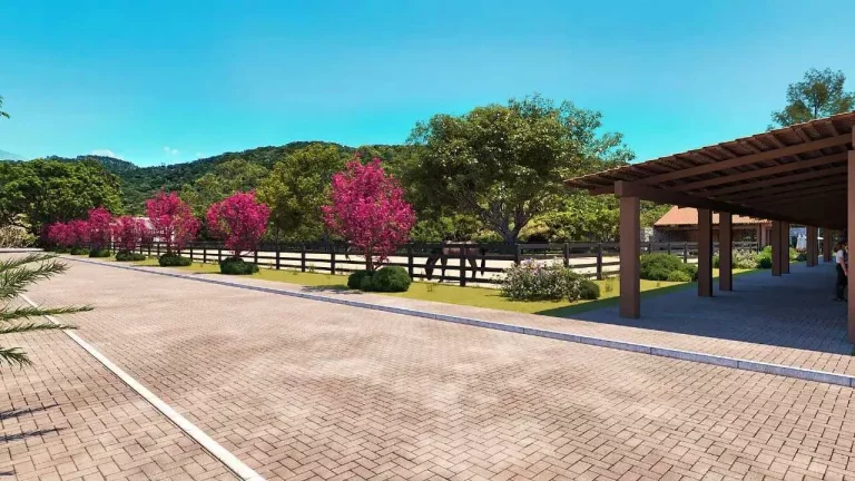 Imagem Terreno com 620m² em condomínio rural com estrutura para cavalos em Camboriú