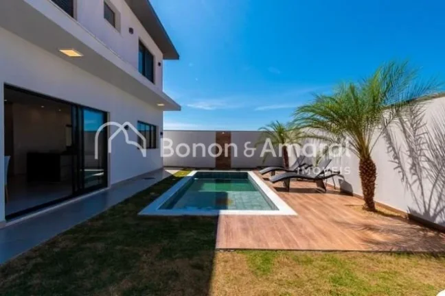Imagem Casa de condomínio a venda em Valinhos!

Casa nunca habitada!

Área social integrada com porcelana...
