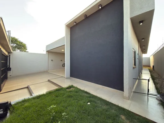 Imagem VENDE-SE CASA MODERNA, COMPLETA E COM ENERGIA SOLAR