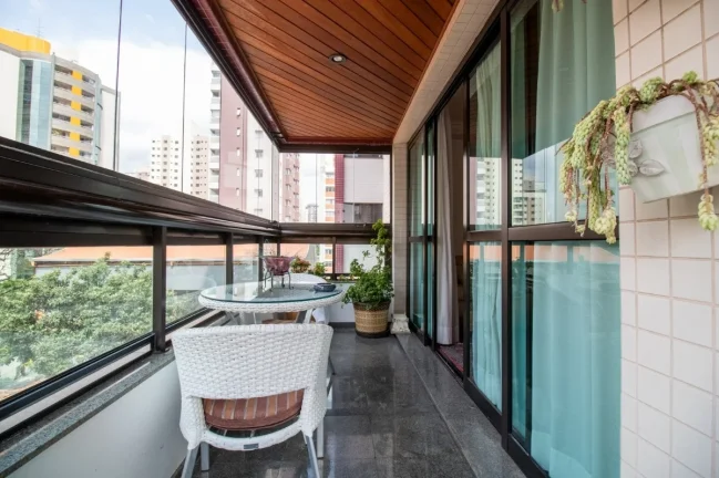 Imagem Apartamento no coração de Perdizes - 221M², 3 Dorms, 3 Suítes, 3 Salas, 3 Vagas Determinadas, Varanda, Móveis Planejados, Depósito.