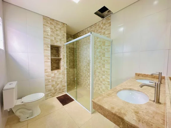 Imagem Casa para Venda em Itanhaém, Cibratel I, 3 dormitórios, 3 suítes, 2 banheiros, 8 vagas