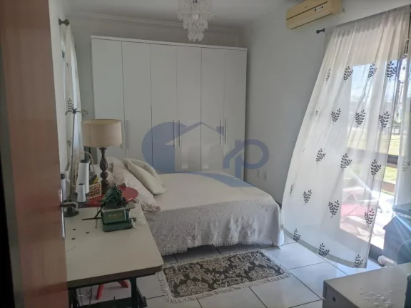 Imagem Sobrado á venda com 3 dormitórios na Stan em Torres/RS