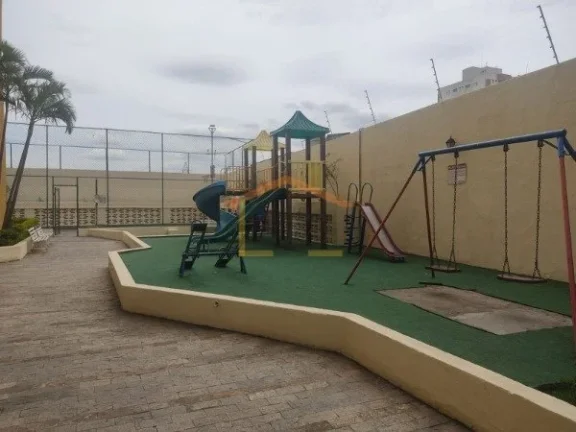 Imagem Apartamento com 63m², dispõe de 2 dormitórios com armários planejados, 1 banheiro, sala dois amb...