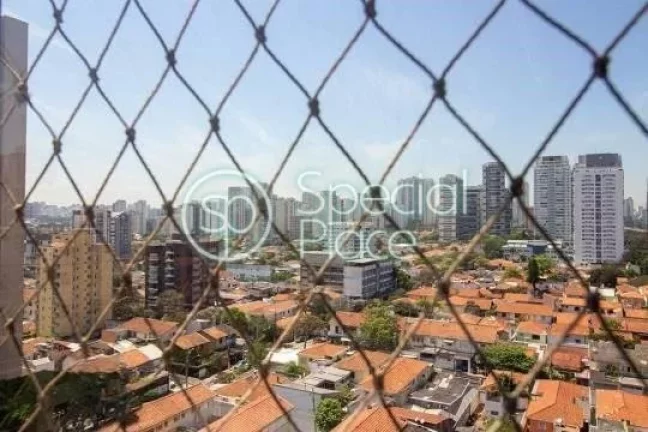 Imagem Amplo apartamento à venda com 3 quartos, sendo 3 suítes, e 4 banheiros no total. Este apartamento ...