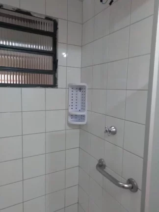 Imagem Sobrado com 3 dormitórios para alugar, 183 m² por R$ 3.550,00/mês - Parque Jaçatuba - Santo André/SP