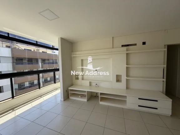Imagem Cobertura exclusiva com 280 m² na quadra do mar, vista privilegiada, ambientes amplos, 3 quartos e 3 vagas de garagem.