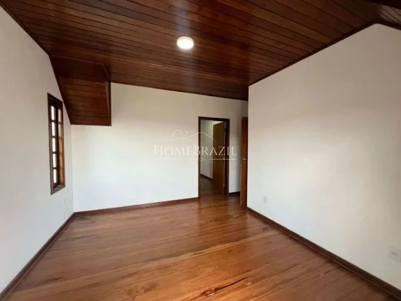 Imagem Casa à venda, com 4 quartos, 235m2