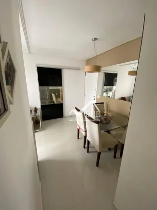 Imagem Vende-se apartamento com 2 dormitórios com área de lazer