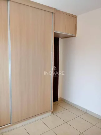 Imagem Casa com 3 dormitórios à venda, 324 m² por R$ 420.000,00 - Centro - Itumbiara/GO