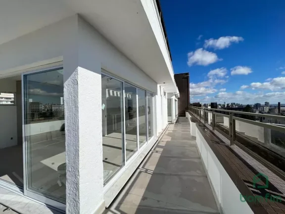 Imagem Triplex Chácara Mostardeiro
