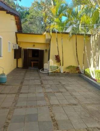 Imagem Linda casa de campo ,condomínio fechado de alto padrão ,portaria com reconhecimento fácil ,segura...