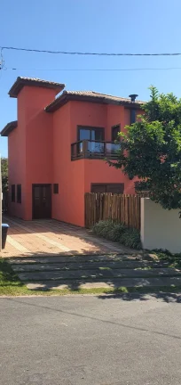 Imagem Sobrado com 219m², 3 Suítes - Condomínio Village Araçoiaba- Araçoiaba da Serra/SP