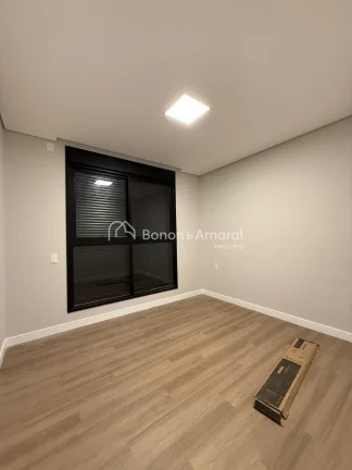 Imagem Sobrado à venda no Condomínio Terras da Estância - Paulínia S/P

3 suítes, sendo uma suíte mas...