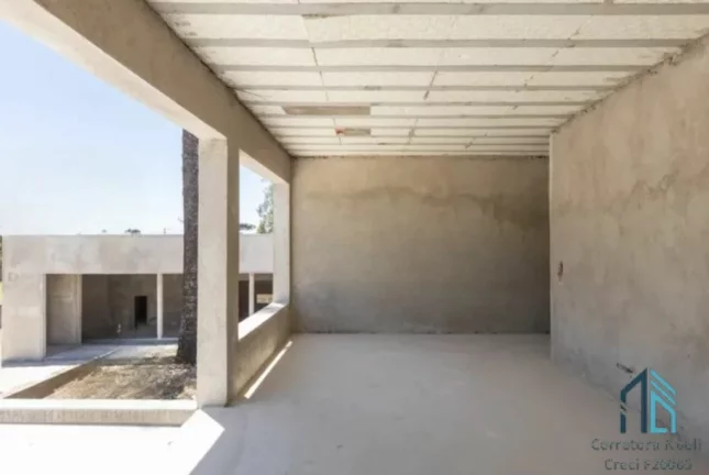 Imagem Casa com 620 m², 04 suítes, 04 vagas em condomínio no Orleans/Santa Felicidade em Curitiba PR