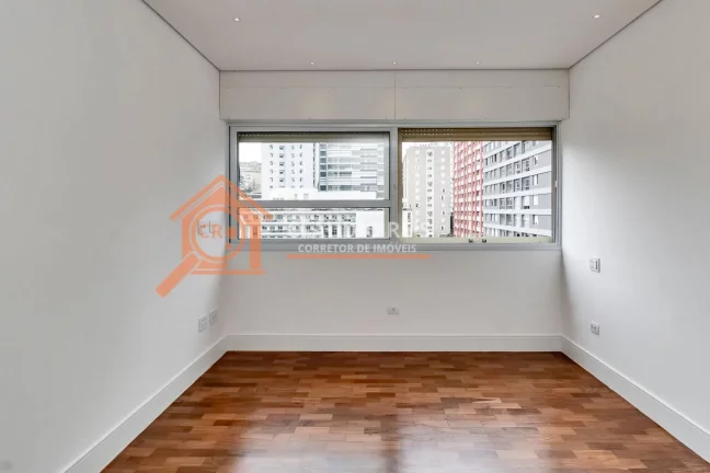 Imagem Apartamento com 3 Quartos à venda, 213m² - Cerqueira Cesar