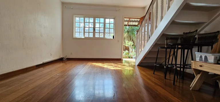 Imagem Casa à venda, 70 m² por R$ 400.000,00 - Araras - Teresópolis/RJ