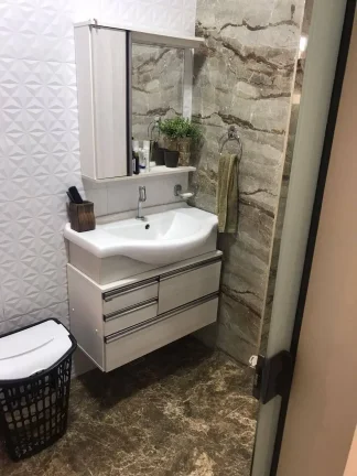 Imagem Sobrado Jardim Nova Limeira - 100M², 3 Dorms, Closet, 1 Vaga, Varanda.