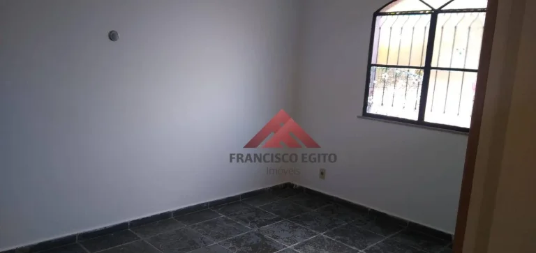 Imagem Casa com 3 dormitórios à venda, 241 m² por R$ 350.000,00 - Santa Isabel - São Gonçalo/RJ