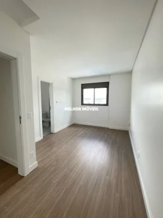Imagem Apartamento á venda com 4 dormitórios localizado no centro de Balneário Camboriú