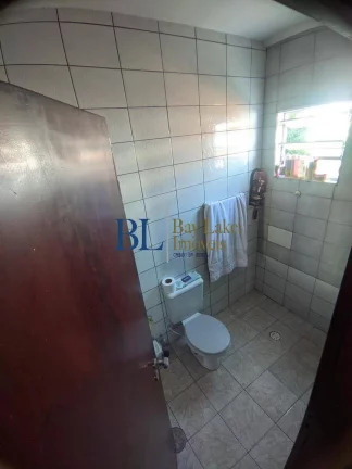 Imagem Casa Ampla com 4 Dormitórios, Suíte e Garagem para Até 7 Carros