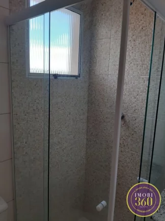 Imagem Casa em Condomínio Fechado com 02 Suítes com 02 vagas de garagem na Vila RéRé