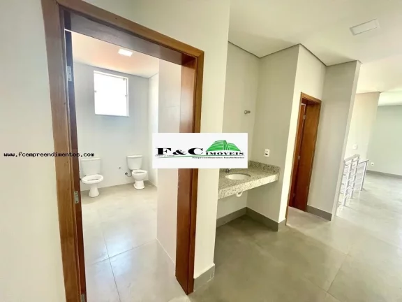 Imagem Ponto Comercial para Locação em Limeira, Vila Cristóvam, 16 dormitórios, 6 banheiros, 4 vagas