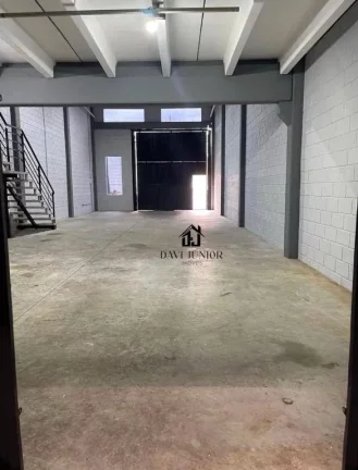 Imagem Galpão, 290 m² - venda por R$ 1.300.000 ou aluguel por R$ 8.000/mês - Jardim Piazza Di Roma - Sorocaba/SP
