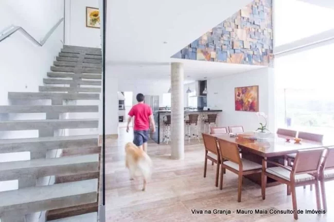 Imagem Cond São Paulo II - Nova, moderna, vista p/ o campo de golf! R$4.450.000