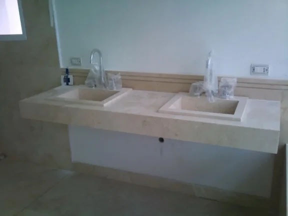 Imagem Casa no Res. Morada dos Lagos - 490m²