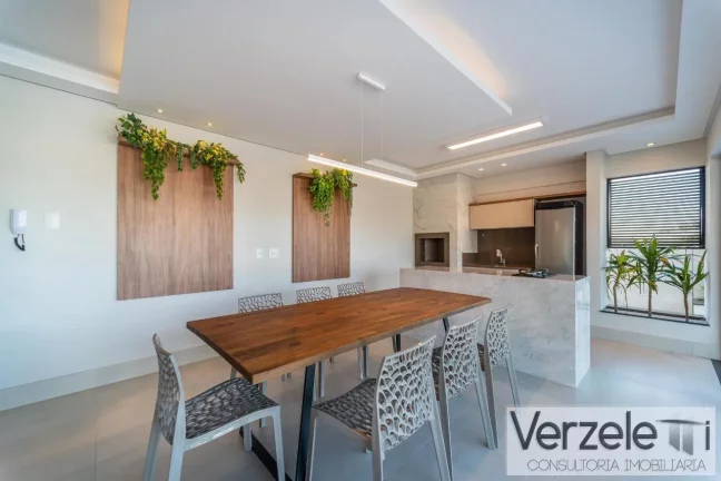 Imagem Apartamento 3 dormitórios para Venda em Balneário Camboriú / SC no bairro Estados