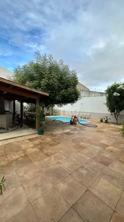 Imagem Venda, Bairro Vila dos Ingás II, São 4/4, sendo 02 suítes, 15x21,5(322m)