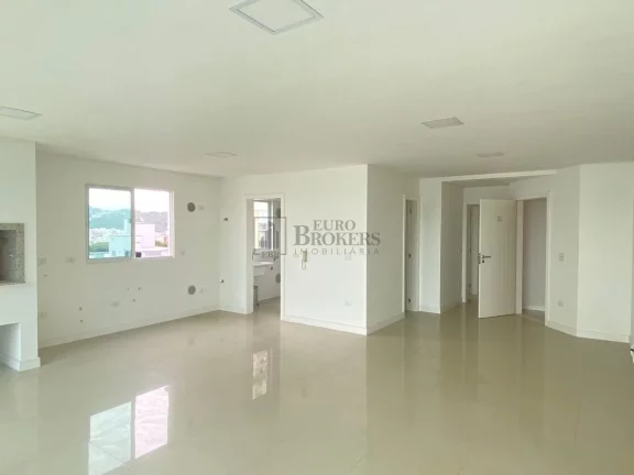 Imagem Apartamento Vista mar com 4 suítes à venda no Pioneiros em Balneário Camboriú/SC