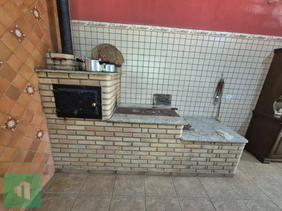Imagem Sítio com 3 quartos, 13000m2, à venda