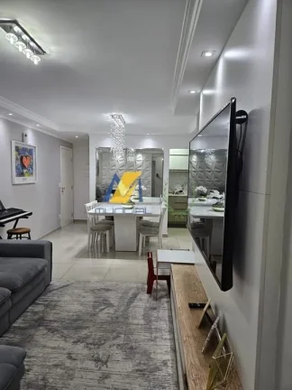 Imagem Apto com 3 dormitórios e 2 vagas para Venda na Vila Guiomar