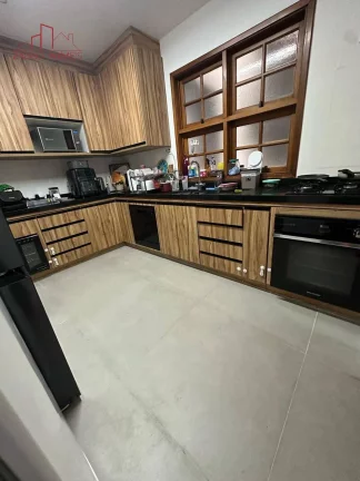 Imagem Casa em condomínio 159m² - 3 Dorm - 2 Vagas