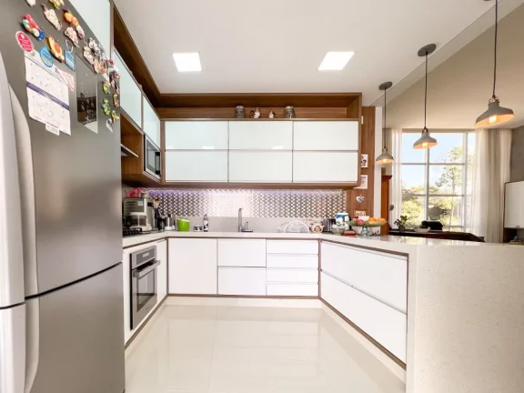 Imagem Casa moderna com 4 suítes à venda, 236 m² por R$ 2.390.000 - Condomínio Próximo ao Parque Ecológico - Indaiatuba/SP