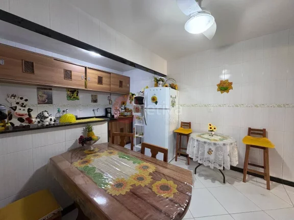 Imagem Casa em condomínio, com 2 suítes, 110 m², Portinho - Cabo Frio
