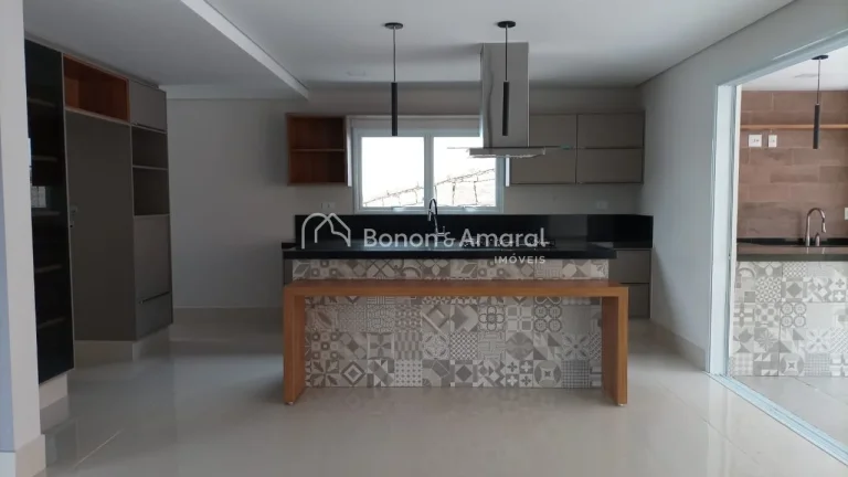 Imagem Casa em condomínio, com 376 m² e 4 dormitórios