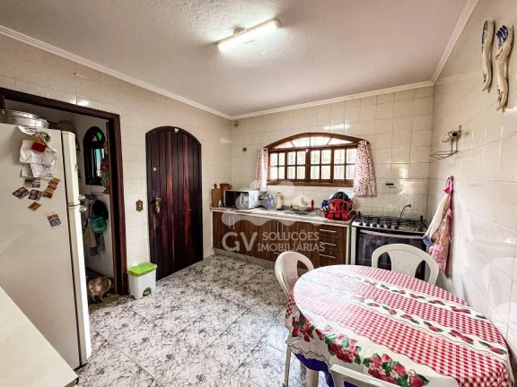 Imagem Casa com 5 quartos à venda, por R$ 750.000 - Praia da Maranduba - Ubatuba/SP