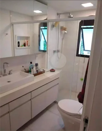 Imagem Apartamento à venda com 3 quartos, sendo 2 suítes, no condomínio Portal DE São Francisco, São Paulo - SP