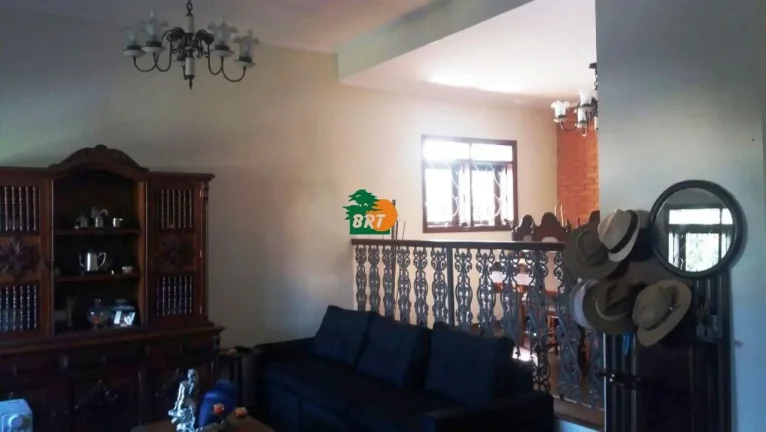 Imagem Casa para Venda em São Roque, Jardim Flórida, 3 dormitórios, 1 suíte, 2 banheiros, 4 vagas