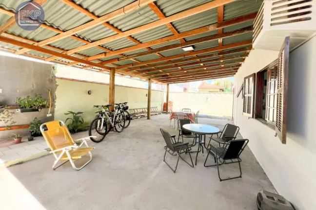 Imagem Casa térrea 3 dormitórios!