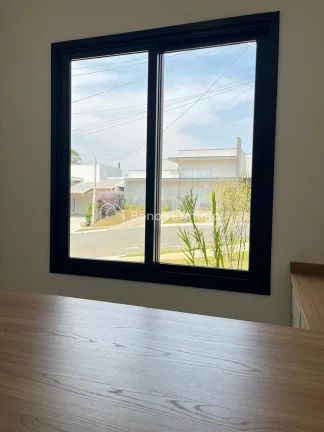 Imagem Foco na Qualidade de Vida e nos Detalhes
Viva em grande estilo no Condomínio Tabapuã!

Esta casa t...
