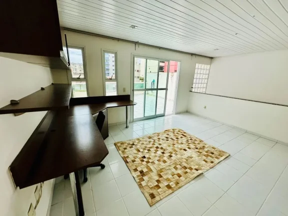 Imagem Casa em Jardim Camburi - Vitória