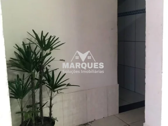 Imagem Belíssima Chácara à Venda  1.200m² de Lazer e Conforto!