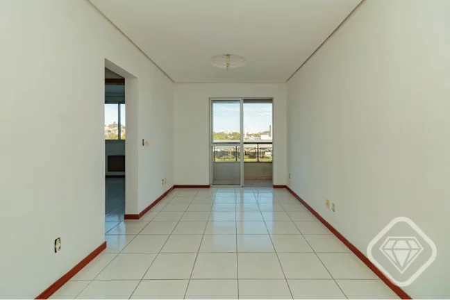 Imagem Apartamento pronto para morar na Avenida Cavalhada
Dois dormitórios, sacada com churrasqueira e vag...