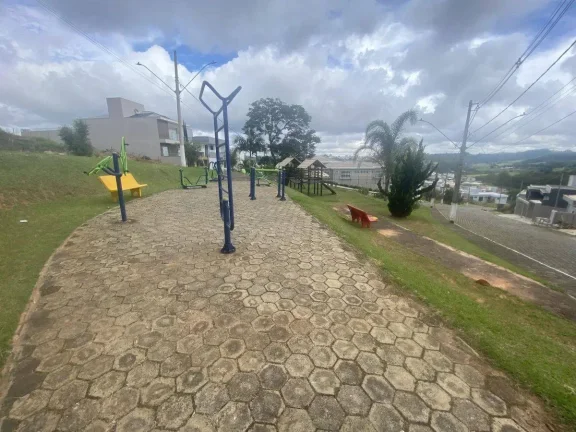 Imagem Lote de 1000 m2 em Condomínio de Alto Padrão – Segurança e Qualidade de Vida
