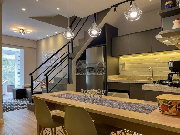 Imagem Apartamento à venda em Campos do Jordão – Lindo duplex com 03 dormitórios