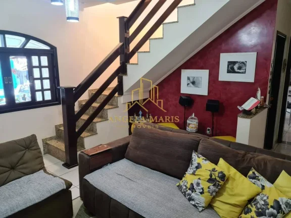 Imagem Casa Sobrado, 2 dormitórios, piscina, 4 vagas, Caçapava.